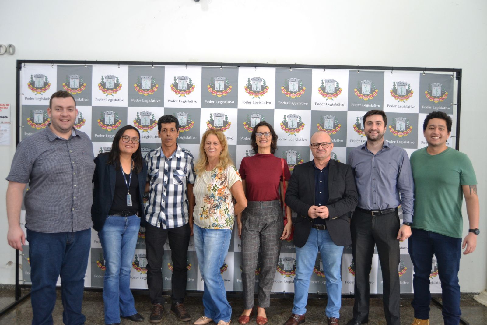 Vereador Daniel Moretto, assessores e equipe da comissão da Câmara Mirim 2023