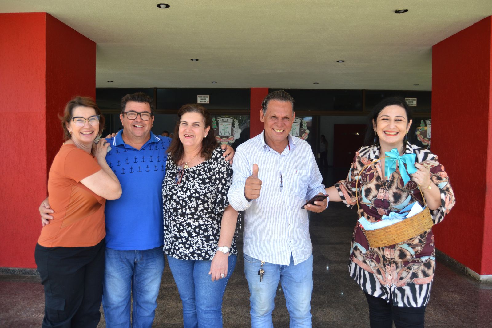 Assessora Rita, Ver. José Roberto, Diretora Rosangela, Ver. Bianchi e Coordenadora Luciane.